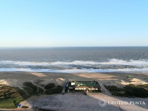 Imagen 5 de 24 de Piso Alto En Le Parc, 2 Dormitorios En Suite Más Dependencia
