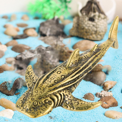 Bj Tiburón De Boca Ancha Estatuilla Mini Modelo Simulado