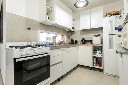 Imagen 30 de 30 de Venta De Lindisimo 3 Ambientes Con Patio 2 Baños Cocina Completa