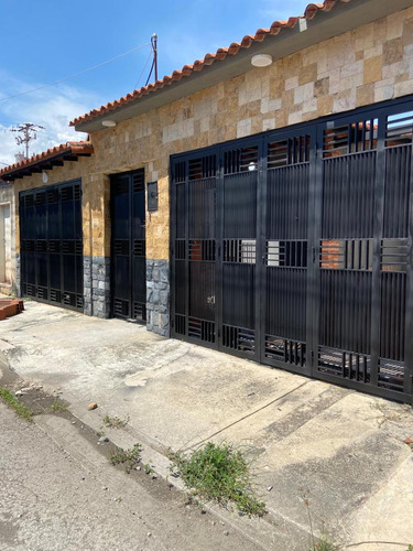 Hermosa Casa Remodelada Conjunto Villas De Aragua Morita I  