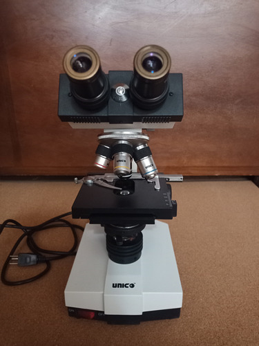 Unico Microscopio Binocular Mecánico 
