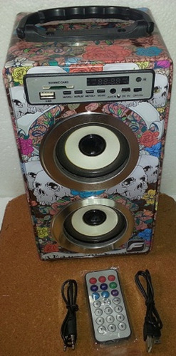 Bocina Portatil 300w Mp3/usb 19c Isp-82 Fussion Acustic (Usado)