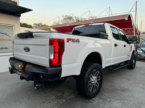 Ford F-250 6.7l Super Duty Cab Dob Diesel 4x4 At