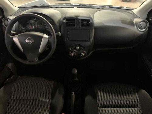Imagem 11 de 15 de Nissan Versa 1.0 12v Flexstart 4p Mec.