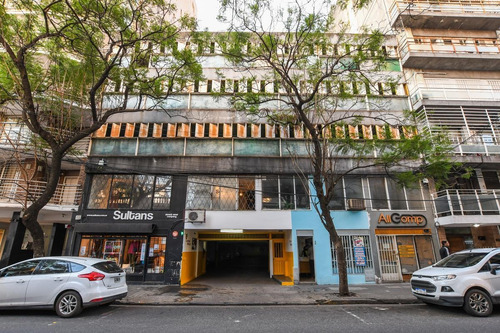 Imagen 1 de 5 de Cochera En Venta Amplia Microcentro Centro