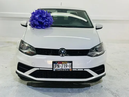Volkswagen Vento 1.6 Starline At