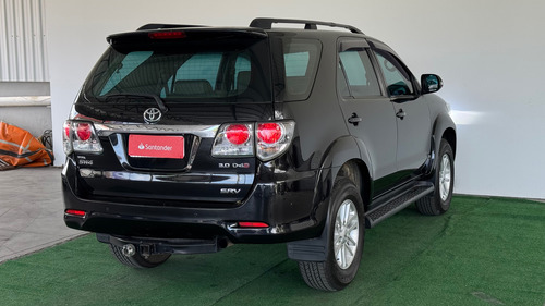 Toyota SW4 3.0 Srv 7l 4x4 Aut. 5p 163 hp