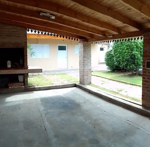 Casa En Venta Luján - Excelente Ubicación - Retasada **oportunidad**