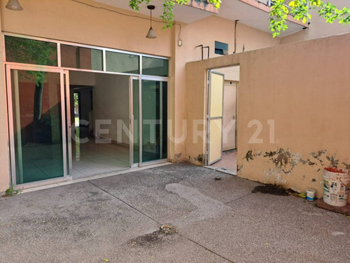 Se Vende Casa En Col. Juan Jose Rios Ii En Villa De Alvarez, Colima