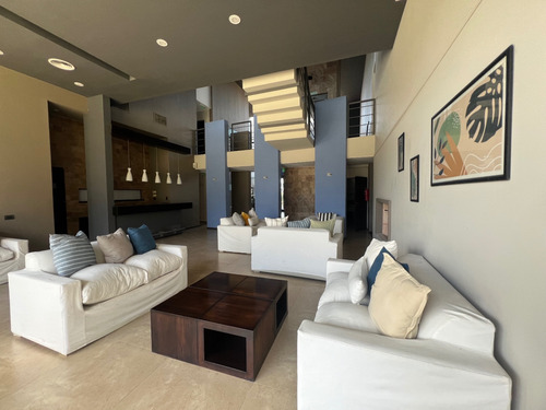 Exclusivo Depto En Venta En Carpinchos De Otamendi Luxury Residencial