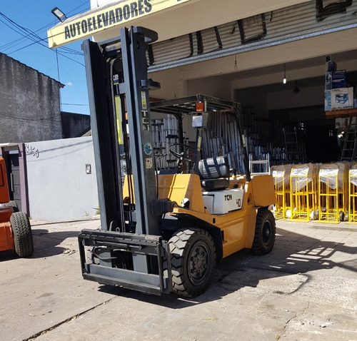 Imagen 3 de 4 de Tcm 4000kg Japon Muy Buen Estado Listo Para Trabajar