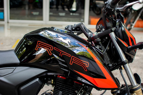 Imagen 11 de 15 de Moto Tvs Rtr 200 Fi Naked 0km Urquiza Motos Cuotas