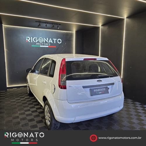 Ford Fiesta 1.6 MPI CLASS HATCH 8V FLEX 4P MANUAL