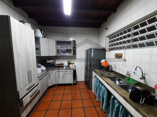 Imagem 22 de 30 de (13.000 M²) Linda Propriedade Com Vista Panorâmica Para A Mata Atlântica, Em Um Lugar Tranquilo Para Relaxar E Contemplar As Belezas Naturais. - 31 - 71047626