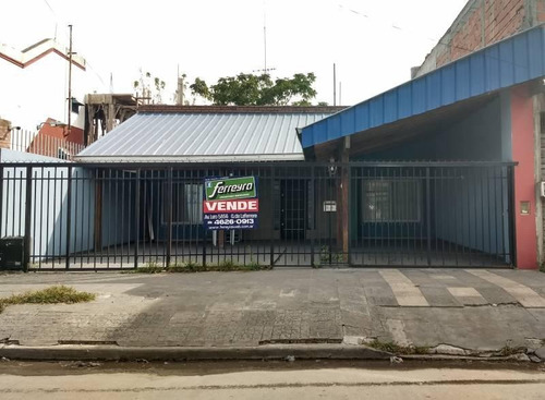 Imagen 2 de 15 de Oportunidad Excelente Propiedad A La Venta Con Muy Buenas Terminaciones Estilo Minimalis