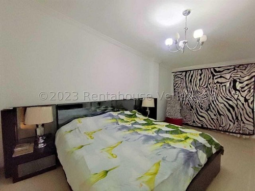 Imagen 10 de 13 de Yilmer Salazar Vende Towhouse En Urbanizacion Villas Del Sol Ii Maracay 23-18695 Yjs