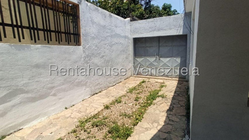 Jean Pavon Tiene Excelente Casa Local Comercial En Alquiler En El Este De Barquisimeto Lara 1 8 0 9 3