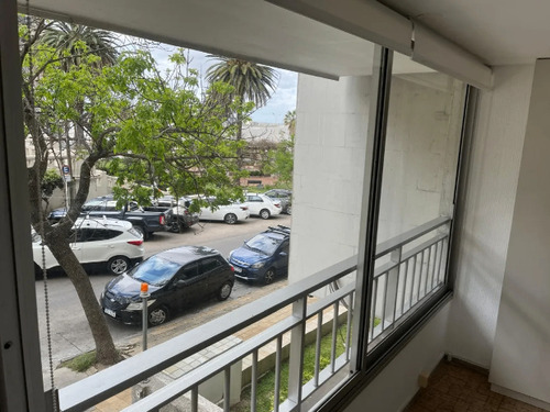 Apartamento En Alquiler 4 Dormitorios 3 Baños Con Cochera Y Patio En Pocitos