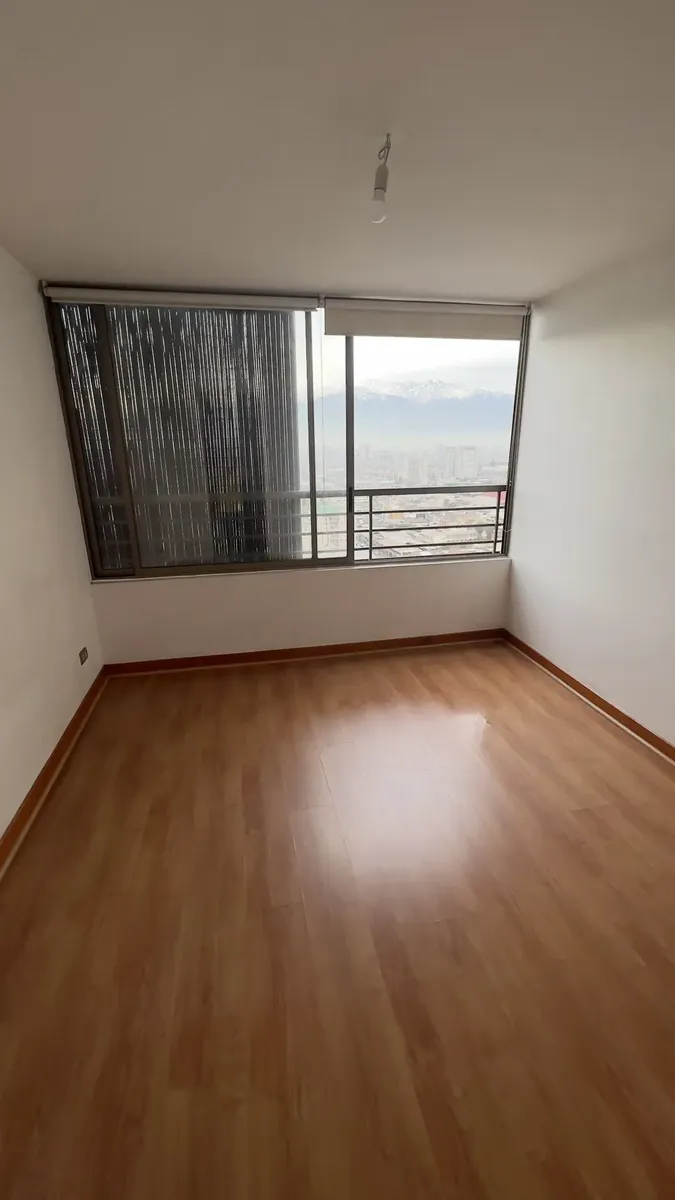 Imagen 4 de 17 de Amplio, Vista Despejada, 2d-2b-e, Cocina Remodelada