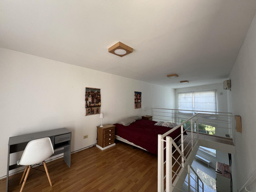 Loft De Dos Ambientes A Metros De Belgrano R Con Cochera.