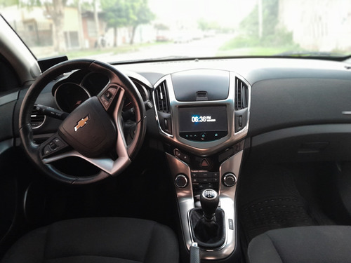 Chevrolet Cruze 1.8 Lt Mt 4 p