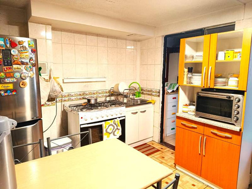 Se Vende Casa 3d 1b Y 2 Est, San Bernardo