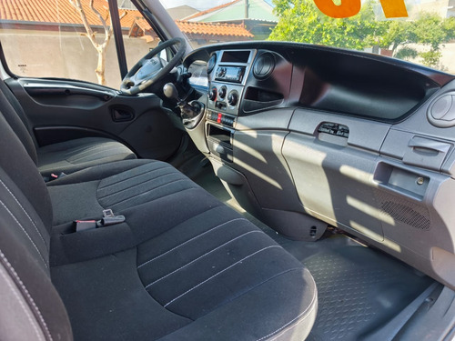 Iveco Daily 35s14 Ano 2013 Chassi - Covelp Americana