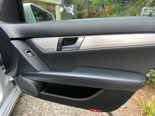 2012 Mercedes-benz C 200 1.8 C 200 Blue Effiency Avantgarde