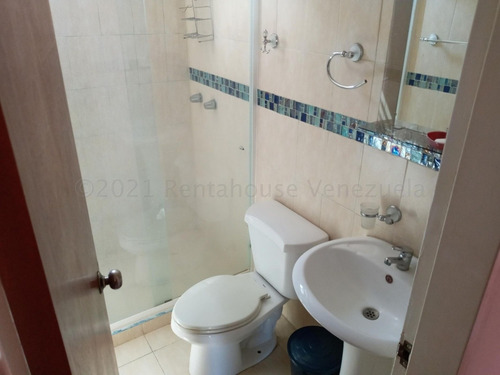 Imagen 18 de 21 de Townhouse En Venta Tazajal Amplio Y Comodo 0412-3640584