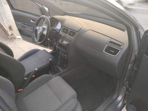 Imagem 11 de 15 de Volkswagen Fox 2013 1.0 Trend Tec Total Flex 5p