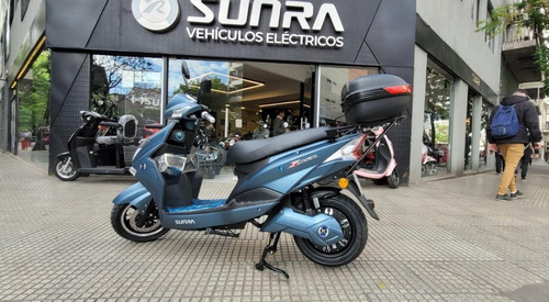 Imagen 5 de 25 de Moto Eléctrica Hawk / Promo Año Nuevo Con Baúl De Regalo / A
