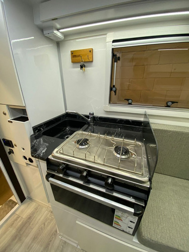 Camper Ag-240 Apto Para Chevrolet S10 - Silfred Motorhome