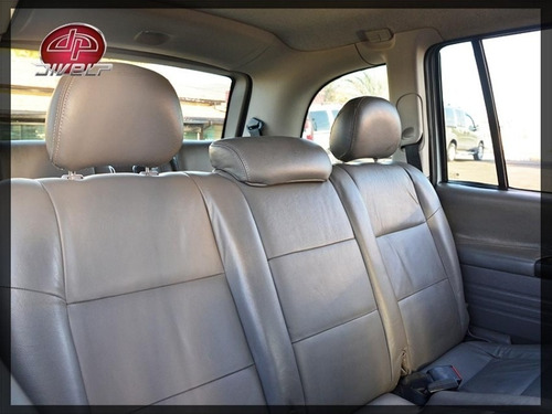 Chevrolet Zafira Expression 2.0 Automático 2012