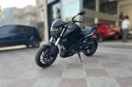 Imagen 1 de 6 de Bajaj Dominar D400