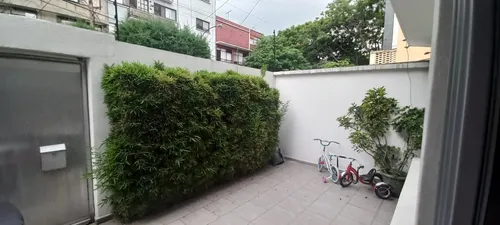 Excelente Propiedad En Col. Del Valle De 5 Recamaras