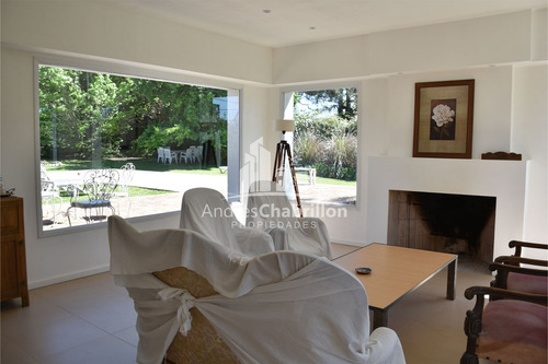 Venta Casa 4 Dormitorios Concordia Con Cochera