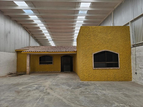 Bodega En Renta Con Oficinas/casa Incluida En Col. San Agustín Torreón Coah.