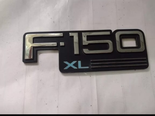 Emblema Lateral Izquierdo Ford F150 Xl #f2tb-16114-ba Usado 