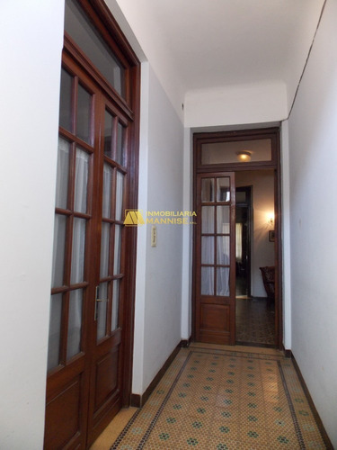 Venta Casa De Particulares Características, Completa, Amplia
