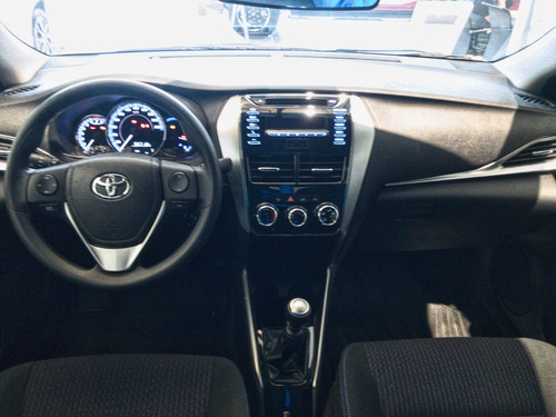 Toyota Yaris Xs Audio 6m/t 5p