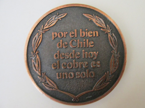 Antigua Medalla Fundacion De Codelco Chile Año 1976 Escasa (Usado)