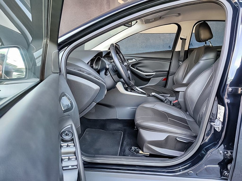 Imagem 4 de 13 de Ford Focus 2.0 Se Hatch Plus 16v