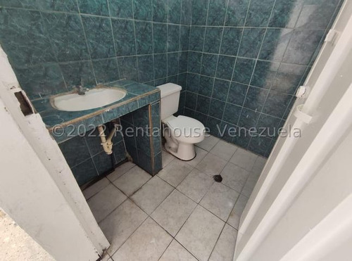 Imagen 13 de 30 de Local En Venta Avenida Vargas De Barquisimeto Rah. 23-12209 //invierta Seguro Con Rentahouse//