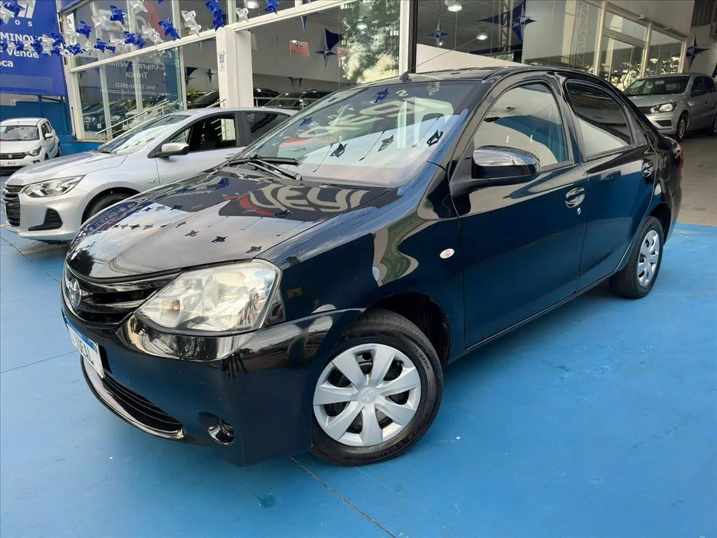 Toyota Etios 1.5 XS SEDAN 16V FLEX 4P MANUAL