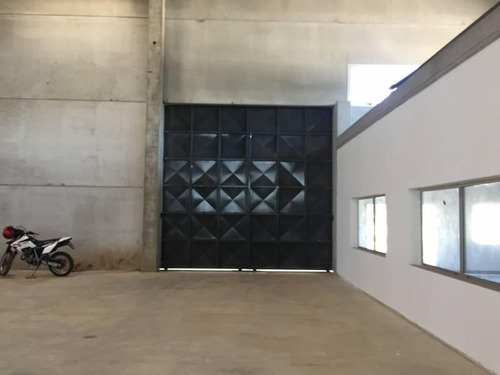 Imagen 10 de 16 de Naves Logísticas/industriales Tipo Astori En San Lorenzo 3200m2 Cubiertos