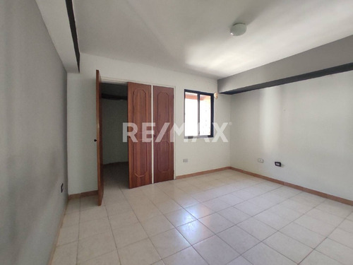 Imagen 18 de 19 de Se Vende Apartamento En Prebo I 181,56m² Planta Eléctrica Mm 152113