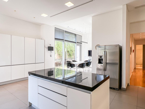 Imagen 9 de 30 de Espectacular Casa En Alquiler De 7 Ambientes En Belgrano Chico