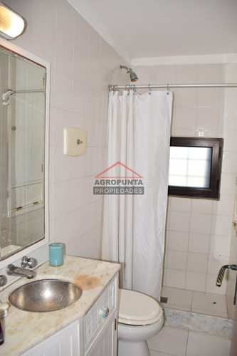 Primera Linea En Península, Apatamento 3 Dormitorios Y Dependencia - Ref: 5085