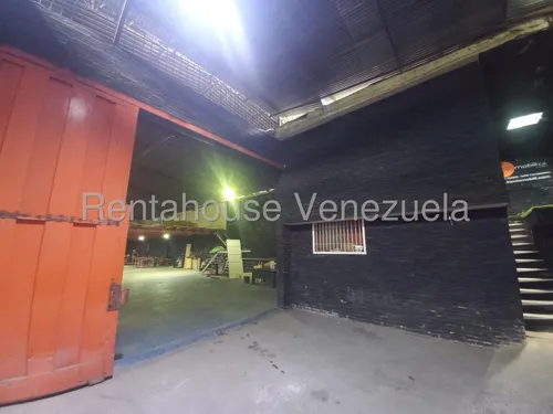 Galpón En Venta, Urb. Mariche