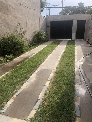 Imagen 11 de 11 de Casa Ph En Venta - 3 Ambientes - Condominio - Castelar Norte